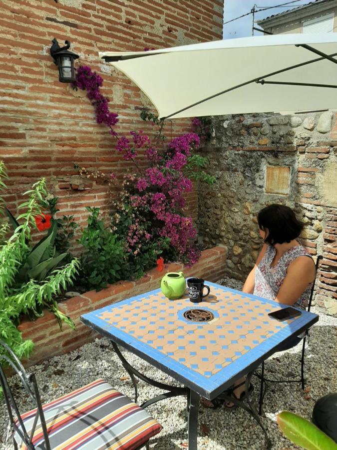 Laetitia Et Yaniv Dagon Daire Elne Dış mekan fotoğraf